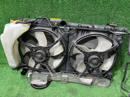 发动机水箱 SUBARU LEGACY OEM 45111AE022 BE5 2002 EJ206 AT