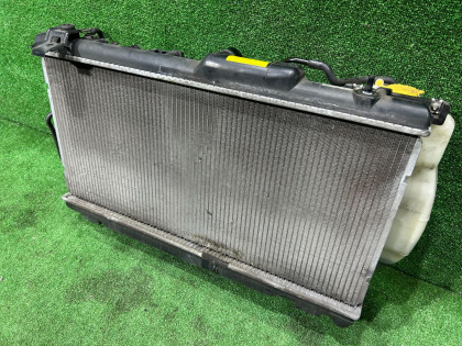 发动机水箱 SUBARU LEGACY OEM 45111AE022 BE5 2002 EJ206 AT