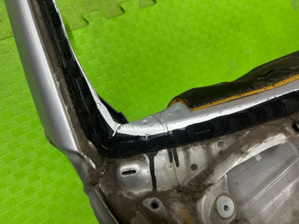 フロントガラスフレーム SUBARU LEGACY OEM 53400AE001 51420AE000 BE5 2002