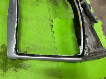 フロントガラスフレーム SUBARU LEGACY OEM 53400AE001 51420AE000 BE5 2002