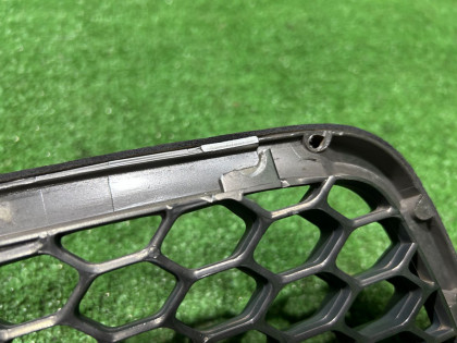 Radiator grille SUBARU LEGACY OEM 91121AE230 BE5 2002 SILVER 01G