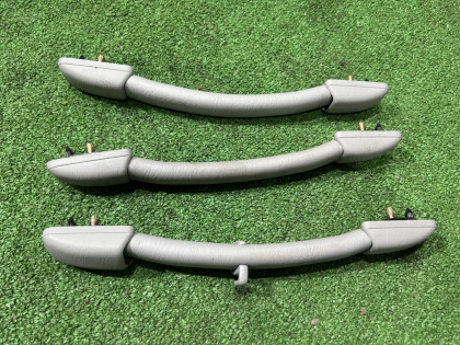 มือจับเพดาน SUBARU LEGACY OEM 92043AE000OB  92041AE020OB 92041AE030OB BE5 2002 SILVER 01G