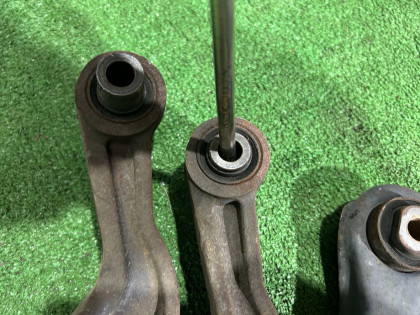 Braços de suspensão traseiros SUBARU LEGACY OEM 20250AE020 20250AE040 20250AE010 20250AE000 BE5 2002 EJ206 AT