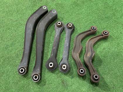 Brazos de suspensión traseros 20250AE020 20250AE040 20250AE010 20250AE000 SUBARU LEGACY