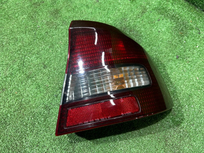 ไฟท้ายขวา SUBARU LEGACY OEM 84201AE04A BE5 2002