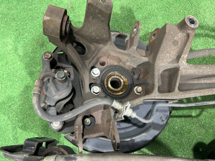 ดุมล้อหลัง SUBARU LEGACY OEM 28462AE011 28474AE000 20252AE001 26700AE030 BE5 2002 EJ206 AT