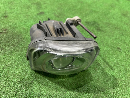 Faro antiniebla derecho 84501AE180 SUBARU LEGACY