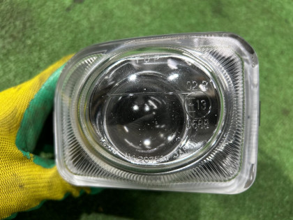 Faro antiniebla derecho SUBARU LEGACY OEM 84501AE180 BE5 2002