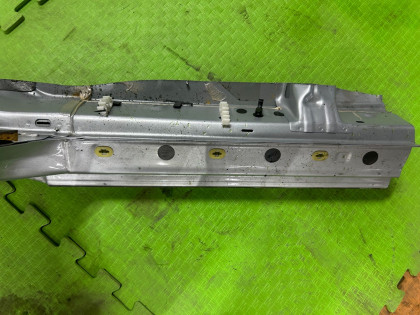 左サイドシル SUBARU LEGACY OEM 51620AE110 BE5 2002 SILVER 01G