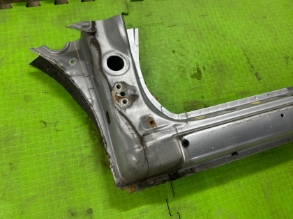 左サイドシル SUBARU LEGACY OEM 51620AE110 BE5 2002 SILVER 01G