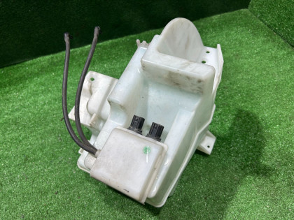 กระปุกน้ำฉีดกระจก SUBARU FORESTER OEM 86610SA050 SG5 2007 EJ205 AT