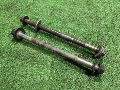 后轮毂螺栓 SUBARU FORESTER OEM 20540AA000 SG5 2007 EJ205 AT