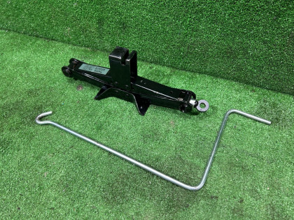 แม่แรง Высокий SUBARU FORESTER OEM 97030FC111 SG5 2007