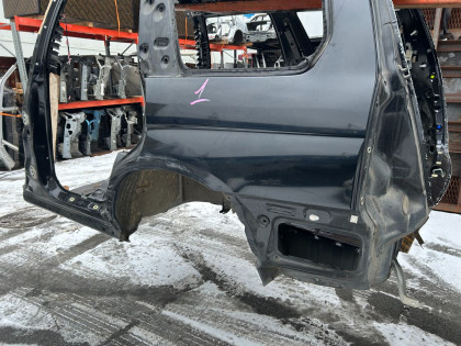 ชิ้นส่วนตัวถังท้ายรถ Rear Cut SUBARU FORESTER OEM 51439SA0029P 51439SA0129P 52120FC201 SG5 2006 BLACK 32J 32J