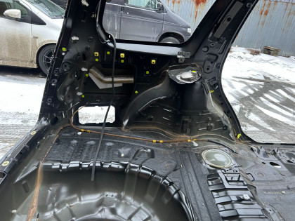 ชิ้นส่วนตัวถังท้ายรถ Rear Cut SUBARU FORESTER OEM 51439SA0029P 51439SA0129P 52120FC201 SG5 2006 BLACK 32J 32J