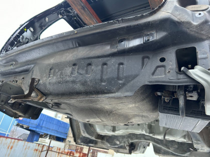 ชิ้นส่วนตัวถังท้ายรถ Rear Cut SUBARU FORESTER OEM 51439SA0029P 51439SA0129P 52120FC201 SG5 2006 BLACK 32J 32J