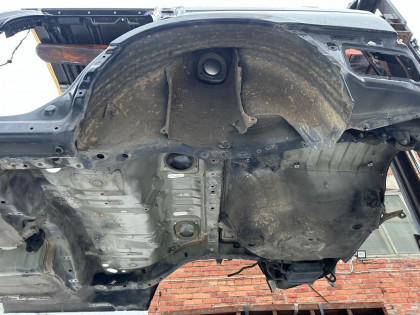 ชิ้นส่วนตัวถังท้ายรถ Rear Cut SUBARU FORESTER OEM 51439SA0029P 51439SA0129P 52120FC201 SG5 2006 BLACK 32J 32J
