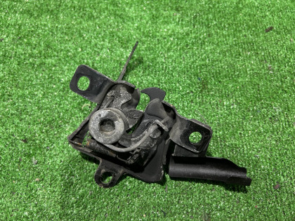 กลอนล็อกฝากระโปรงหน้า SUBARU FORESTER OEM 57310SA030 SG5 2007 BLACK 32J 32J