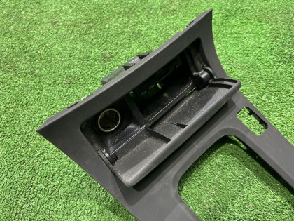Consola do seletor automático черная SUBARU FORESTER OEM 92121SA261 86257SA000 SG5 2007