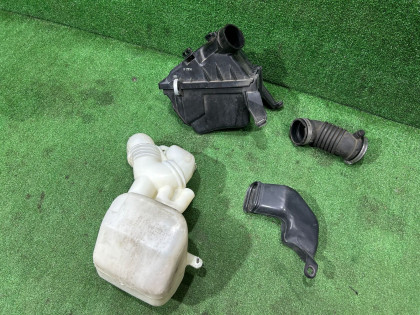 กล่องกรองอากาศ свап 46051AE000 46052AE000 46040FE010 46023FC041 SUBARU FORESTER