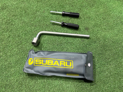 ชุดเครื่องมือ 97010AA050 SUBARU FORESTER