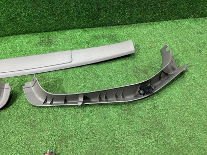 バックドアトリム SUBARU FORESTER OEM 94330SA000ND 94330SA010ND 94310SA000ND SG5 2006 BLACK 32J 32J