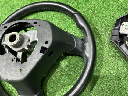 Steering wheel MOMO SUBARU FORESTER OEM 34311SA150JC SG5 2007 BLACK 32J 32J
