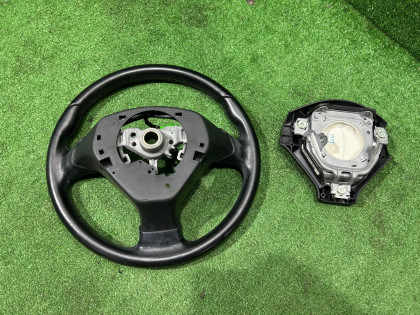 Steering wheel MOMO SUBARU FORESTER OEM 34311SA150JC SG5 2007 BLACK 32J 32J
