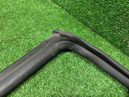 ยางขอบประตูขวา SUBARU FORESTER OEM 63521SA000 SG5 2007 BLACK 32J 32J