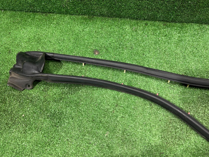 ยางขอบประตูขวา SUBARU FORESTER OEM 63511SA000 SG5 2007 BLACK 32J 32J
