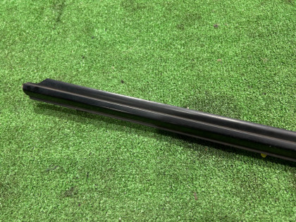Moldura de la puerta delantera derecha SUBARU FORESTER OEM 61280SA000 SG5 2007 BLACK 32J 32J