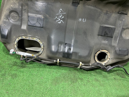 ถังน้ำมัน SUBARU LEGACY OEM 42012AE011 BE5 2002 EJ208 MT5