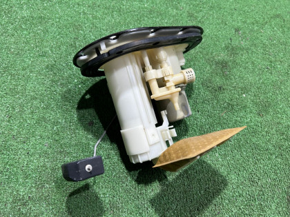 ปั๊มติ๊ก SUBARU LEGACY OEM 42021AE010 BE5 BH5 2002 EJ208 MT5