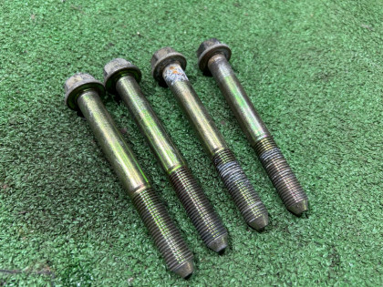 Rear axle beam bolts SUBARU LEGACY OEM 901000179 BE5 2002
