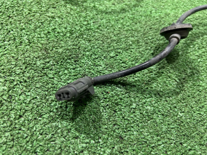 เซ็นเซอร์ ABS หน้าซ้าย SUBARU LEGACY OEM 27540AE010 BE5 2002 EJ208 MT5