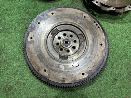 Clutch kit (flywheel, pressure plate, disc) Сцепление SUBARU LEGACY OEM 30210AA570 30100AA840 12342AA070 BE5 2002 EJ208 MT5