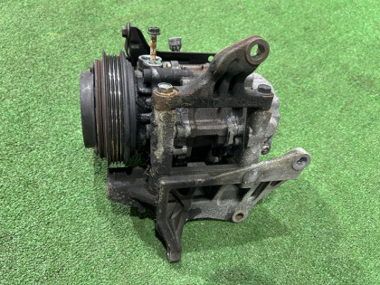 Компрессор кондиционера SUBARU LEGACY OEM 73111AE080 BE5 2002 EJ208 MT5