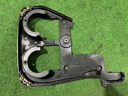 Right rear timing cover SUBARU LEGACY OEM 13573AA130 BE5 2002 EJ208 MT5