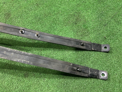 Fuel tank straps SUBARU LEGACY OEM 42017AE010  42017AE000 BE5 2002 EJ208 MT5