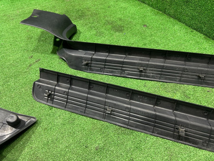 スカッフプレート черные SUBARU LEGACY OEM 94060AE000ML 94060AE010ML 94061AE120ML 94061AE010ML BE5 BE9 BEE 2002 BLUE 14L,11K
