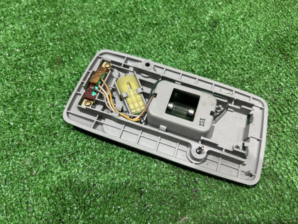 中顶灯 SUBARU LEGACY OEM 84601AE000NE BE5 2002 EJ208 MT5