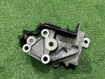 Suporte do tensor da correia de distribuição SUBARU LEGACY OEM 13156AA061 BE5 2002 EJ208 MT5