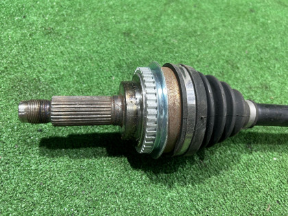 Semieixo dianteiro SUBARU LEGACY OEM 28321FE040 BHE BH9 BH5 BE5 BE9 BEE 2002 EJ208 MT5