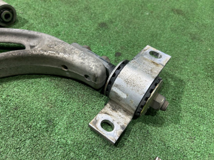 Braços de suspensão dianteiros алюминий SUBARU LEGACY OEM 20200FA071 20200FA061 BHE BH9 BH5 BE5 BE9 BEE 2002 EJ208 MT5