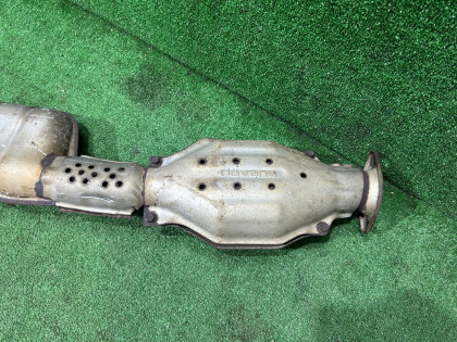 排气中段 катализатор SUBARU LEGACY OEM 44200AE120 BE5 BH5 2002 EJ208 MT5