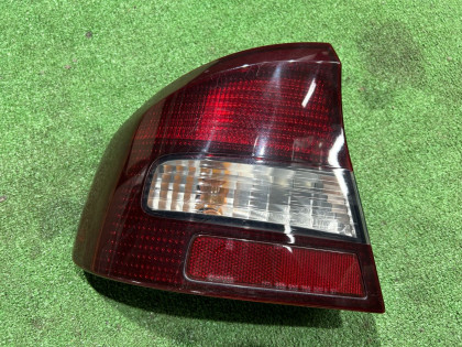 ไฟท้ายซ้าย SUBARU LEGACY OEM 84201AE05B BEE BE9 BE5 2002