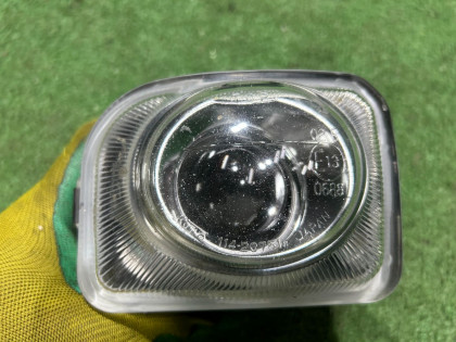 Farol de nevoeiro esquerdo Koito 114-20580 L SUBARU LEGACY OEM 84501AE190 BE5 2002