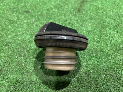 Tampão do depósito de combustível SUBARU LEGACY OEM 42031SA020 BE5 2002 BLUE 14L,11K