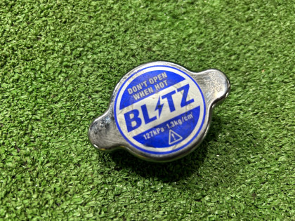 水箱盖 BLITZ 1.3 bar SUBARU LEGACY OEM 45137AE001 BE5 2002 EJ208 MT5