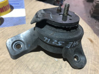 Left engine mount 41022AE110 SUBARU LANCASTER